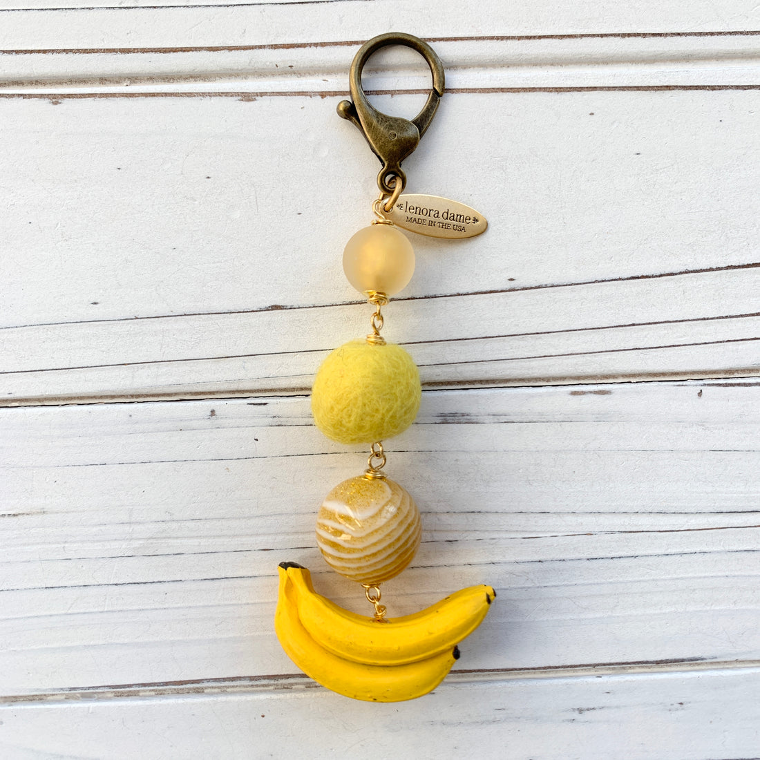 promotional creative portable banana shaped coin| Alibaba.com